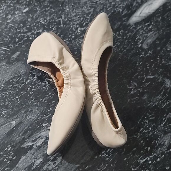 BRAND NEW HERSTYLE CONFORTABLE SOFT ROUND TOE FLAT SLIP-ON LOAFER SHOES - Picture 7 of 13